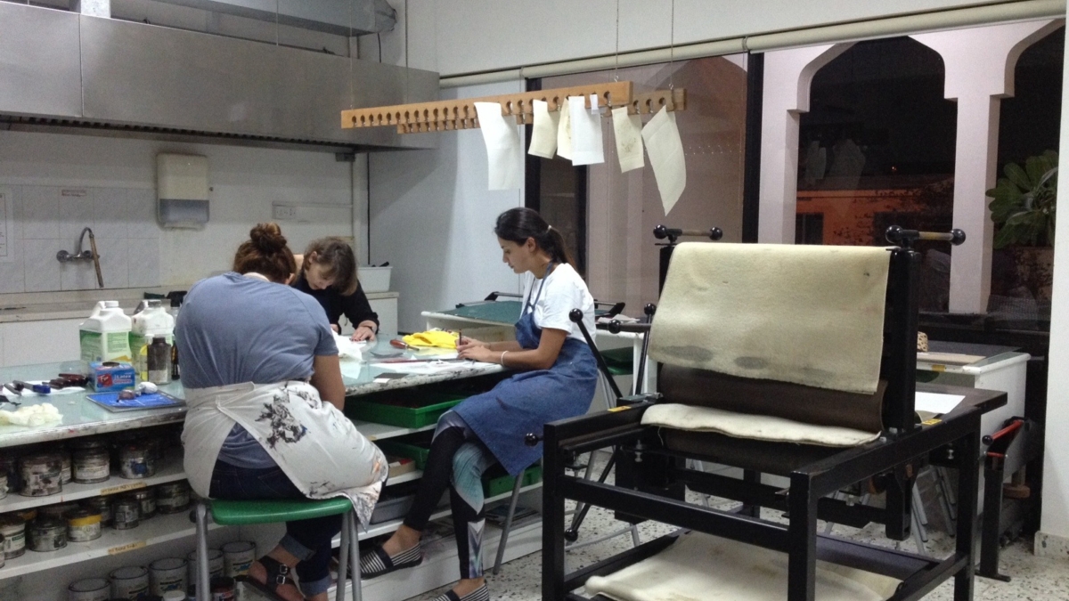 photo-1