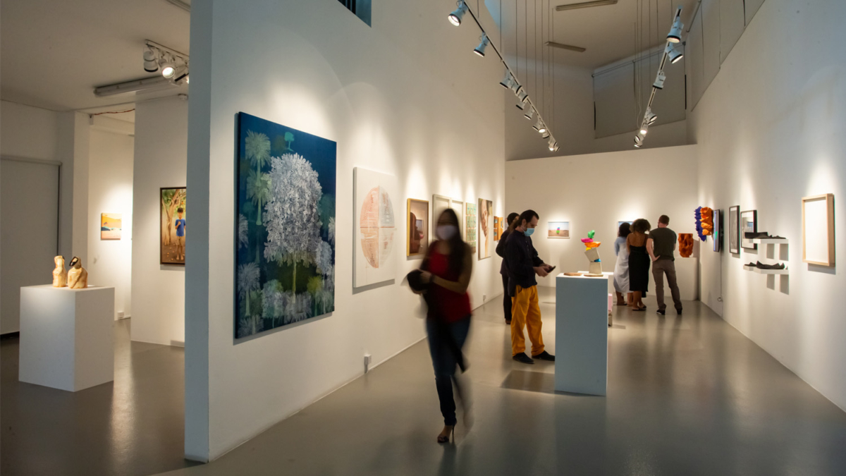 Get me into a gallery